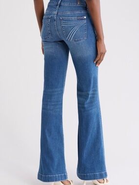 SOLD! 7 For All Mankind Dojo Women's jeans